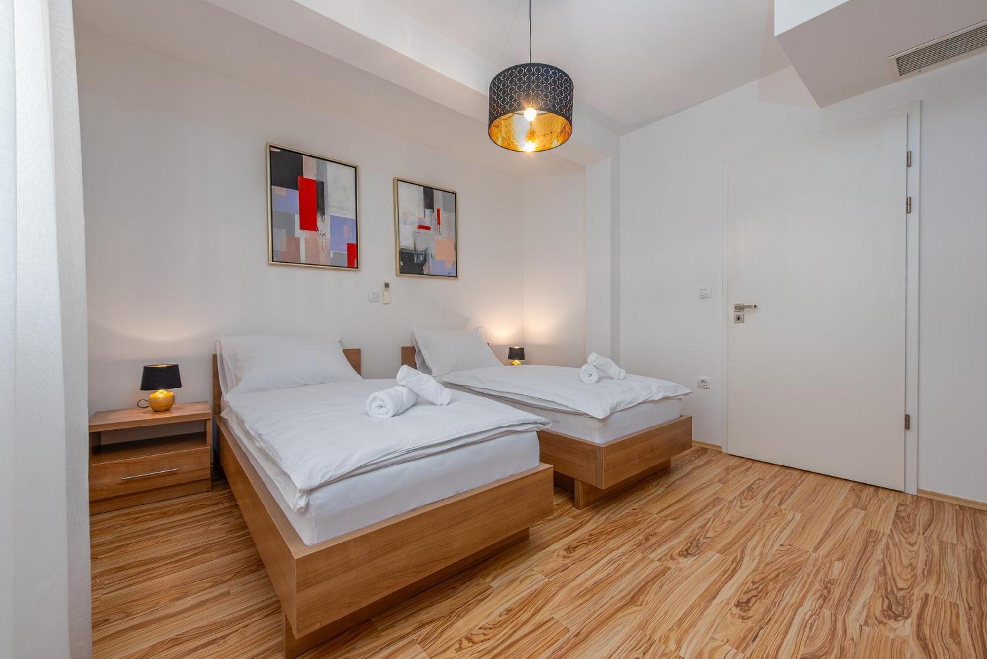 Apartments L&D Biograd Na Moru Exteriör bild