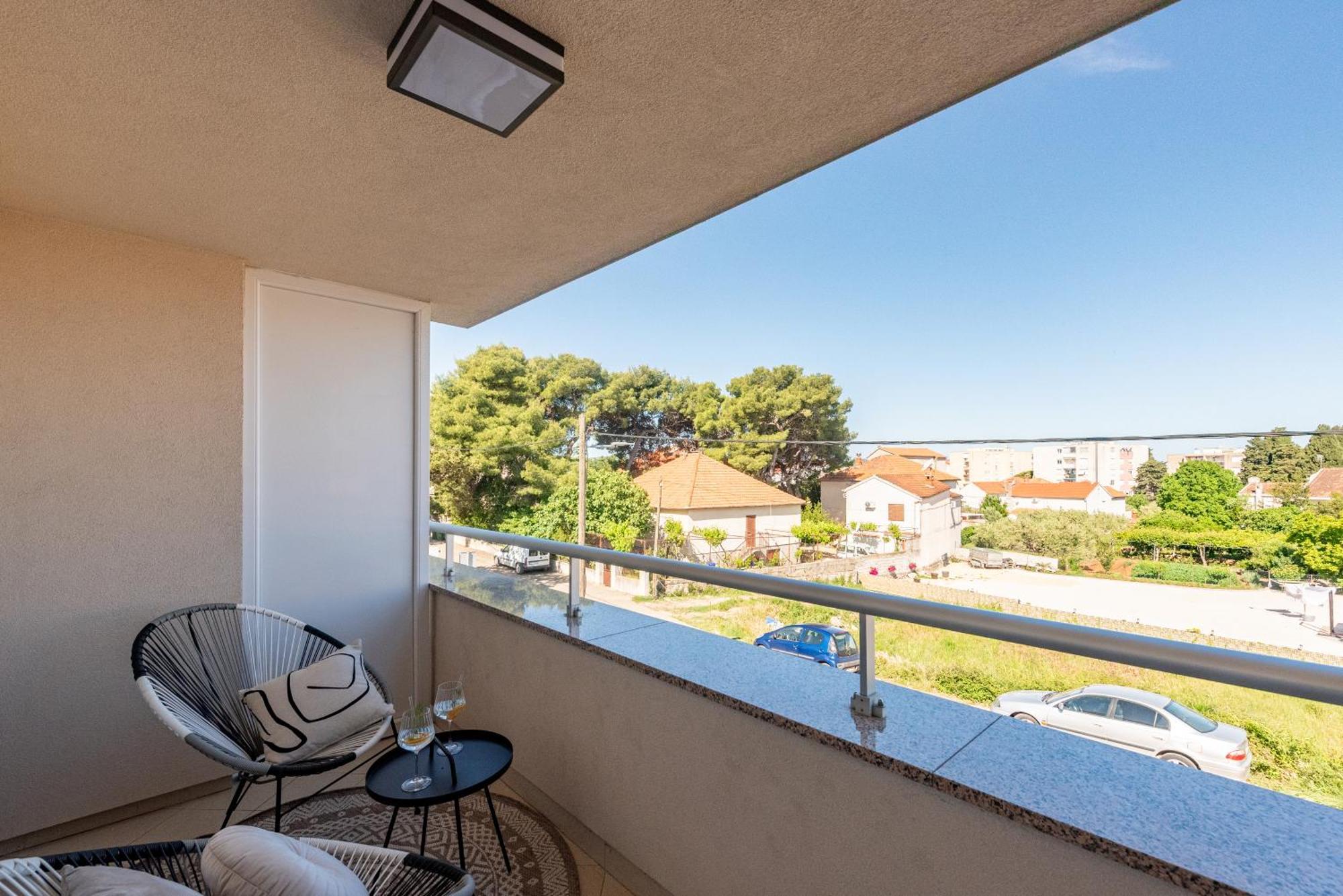 Apartments L&D Biograd Na Moru Exteriör bild