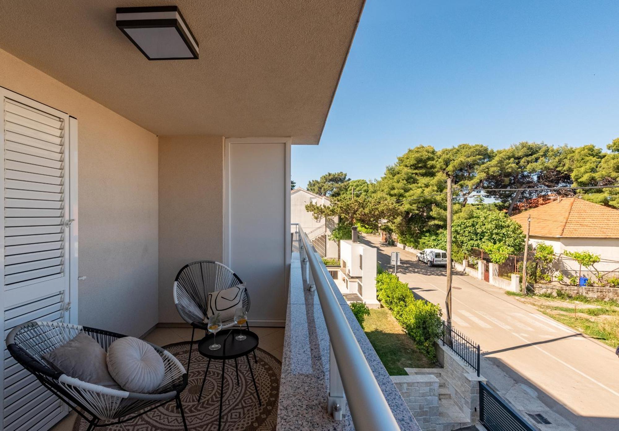 Apartments L&D Biograd Na Moru Exteriör bild