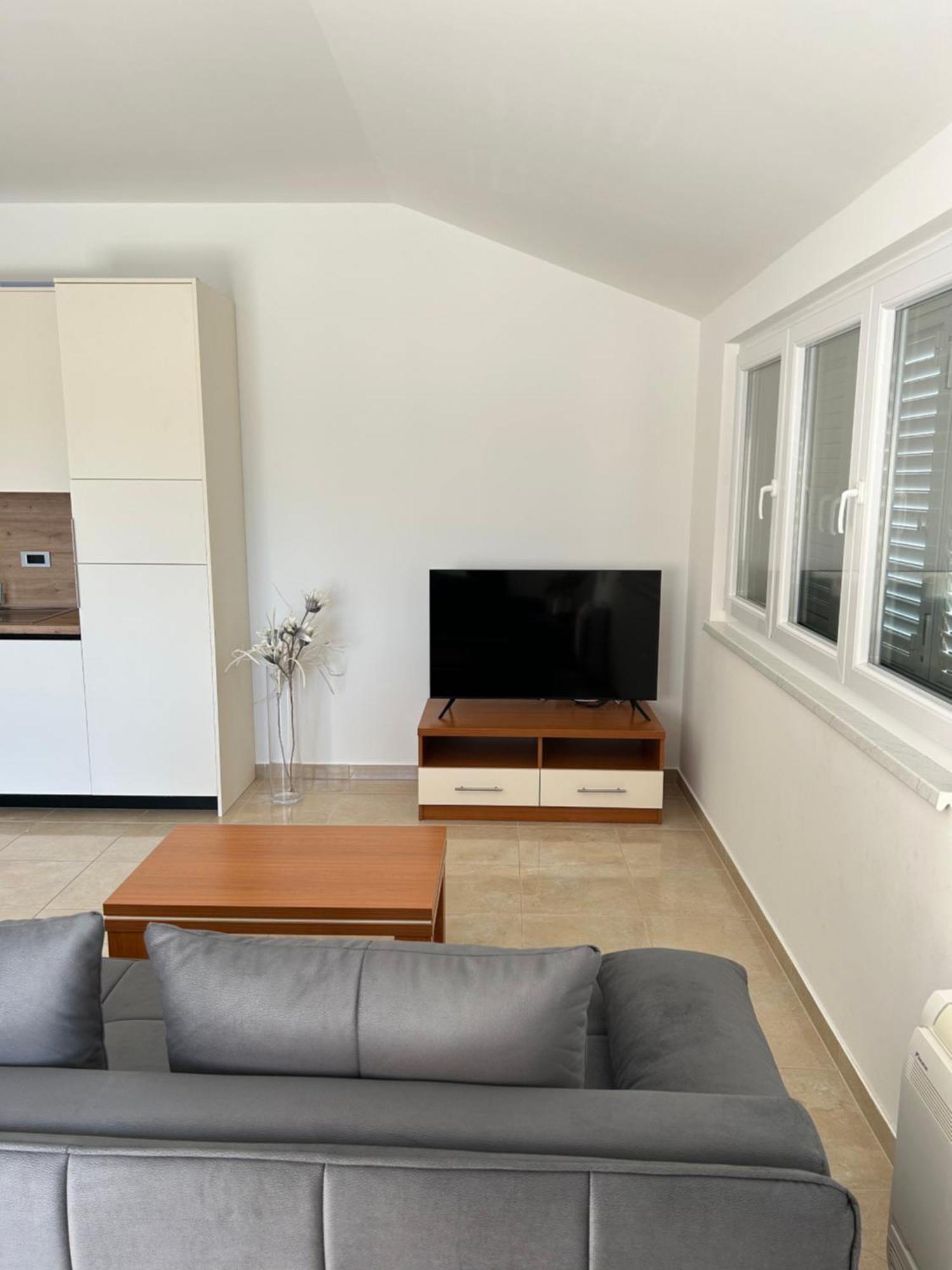 Apartments L&D Biograd Na Moru Exteriör bild